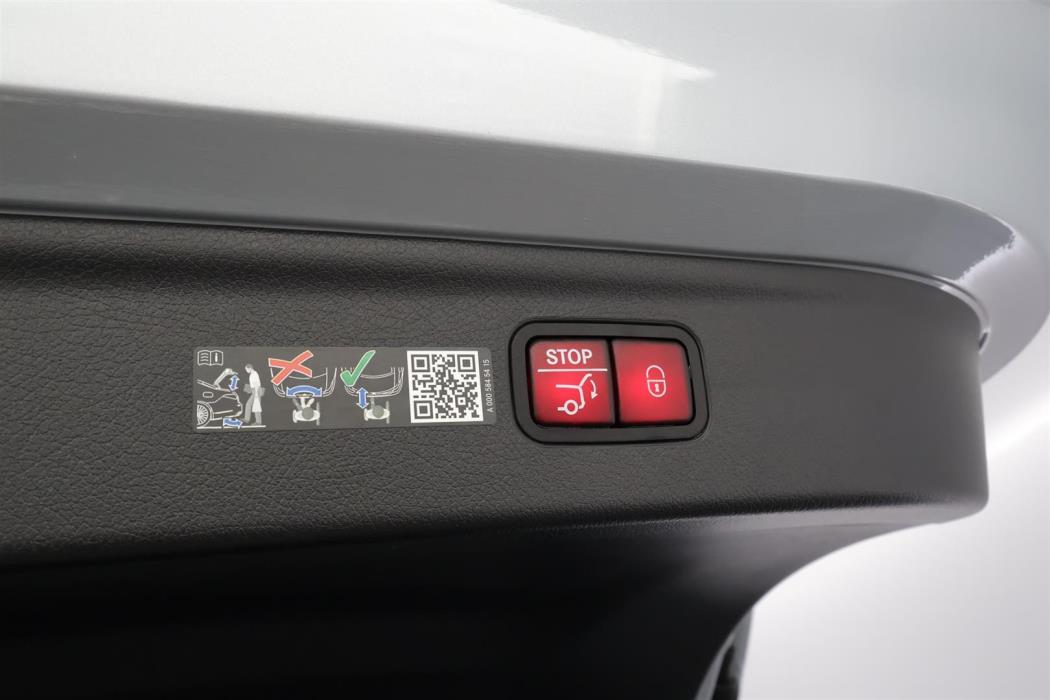 MERCEDES-BENZ EQE SUV 2024