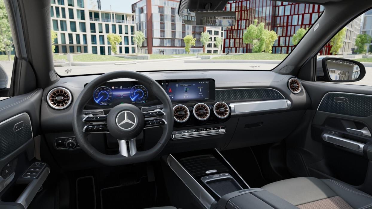 Mercedes-Benz EQB 2025
