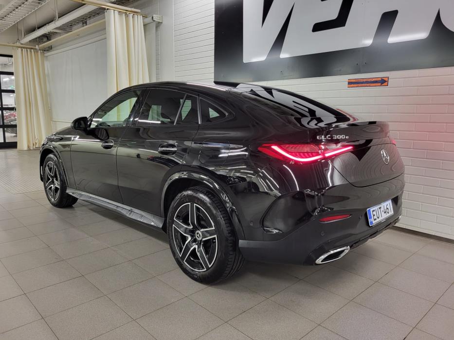 Mercedes-Benz GLC 2023