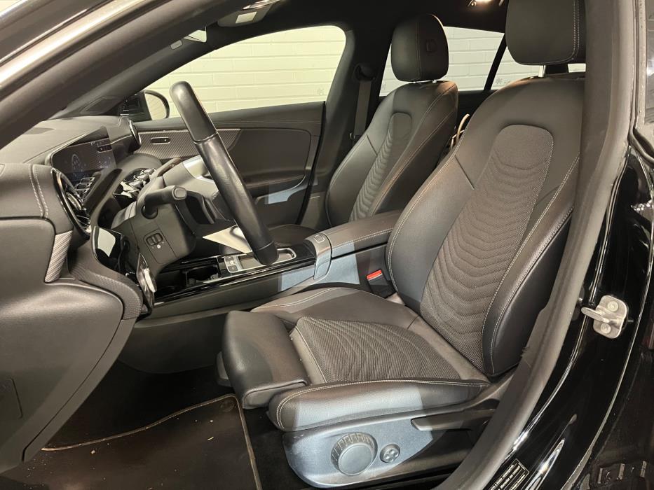 Mercedes-Benz CLA 2024