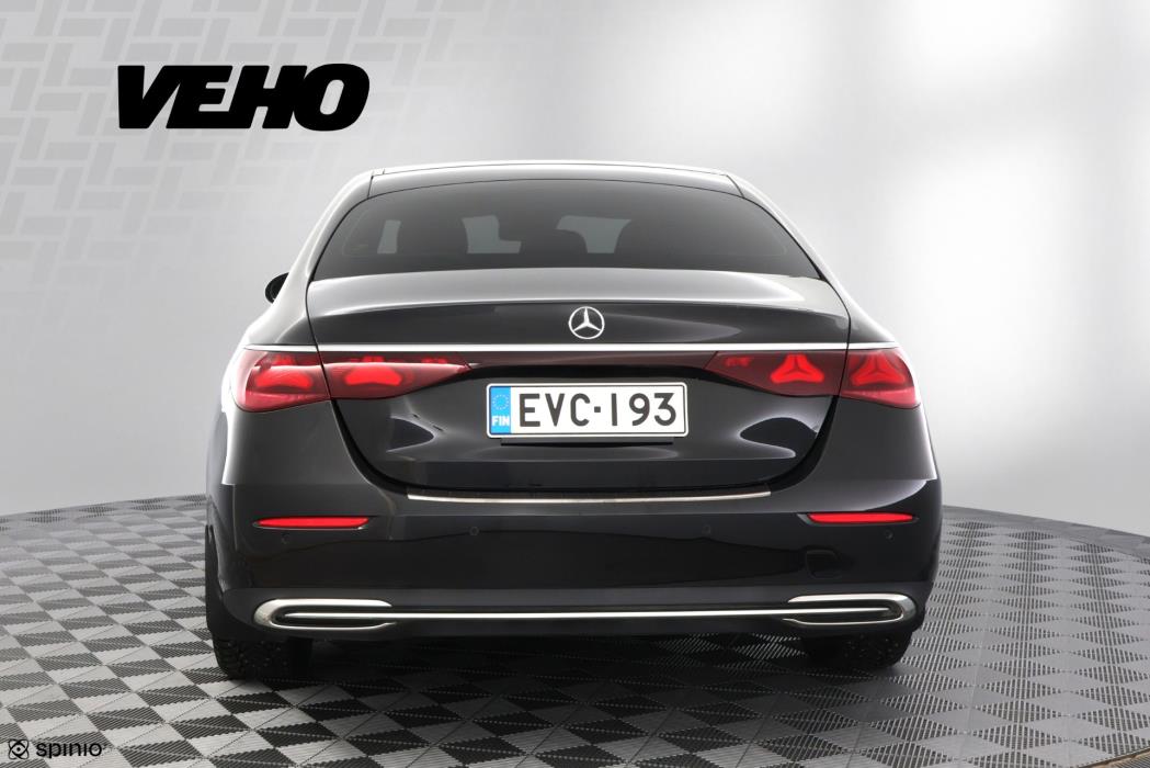 Mercedes-Benz E 2024