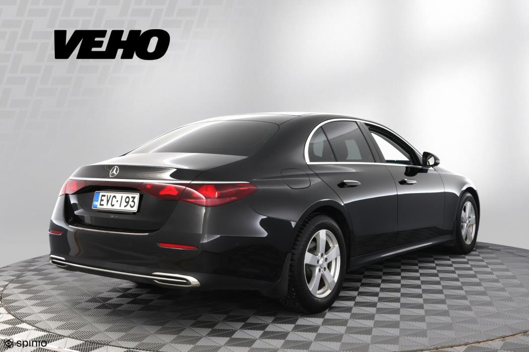 Mercedes-Benz E 2024