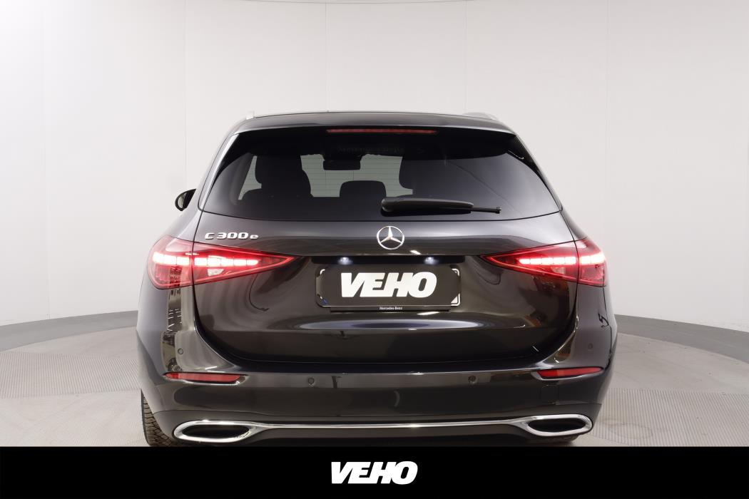 Mercedes-Benz C 2025
