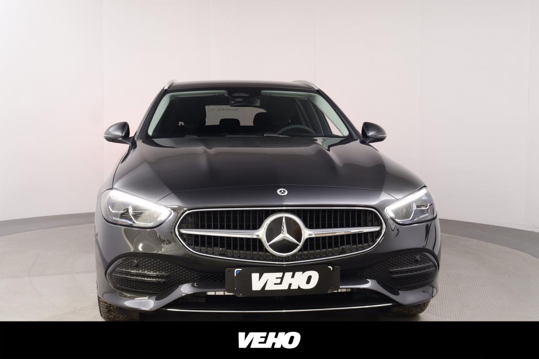 Mercedes-Benz C 2025