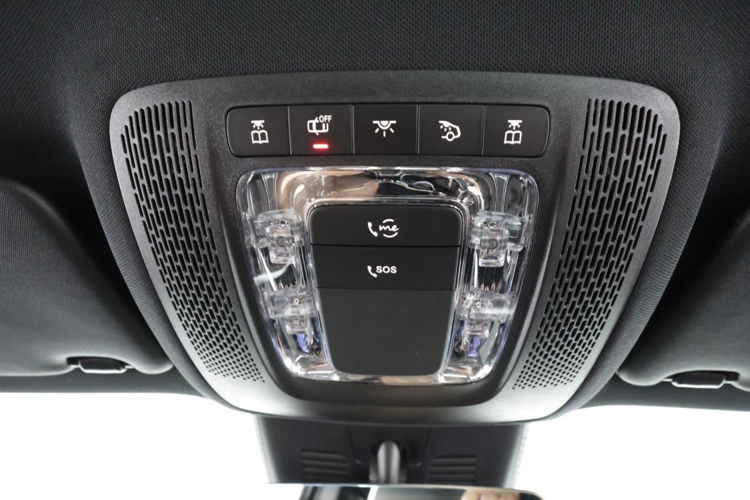 Mercedes-Benz EQB 2025