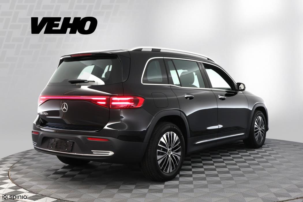 Mercedes-Benz EQB 2025