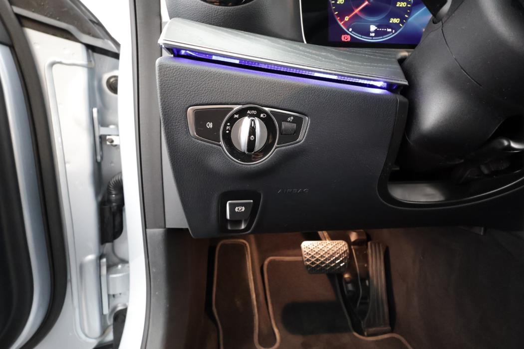 Mercedes-Benz E 2021