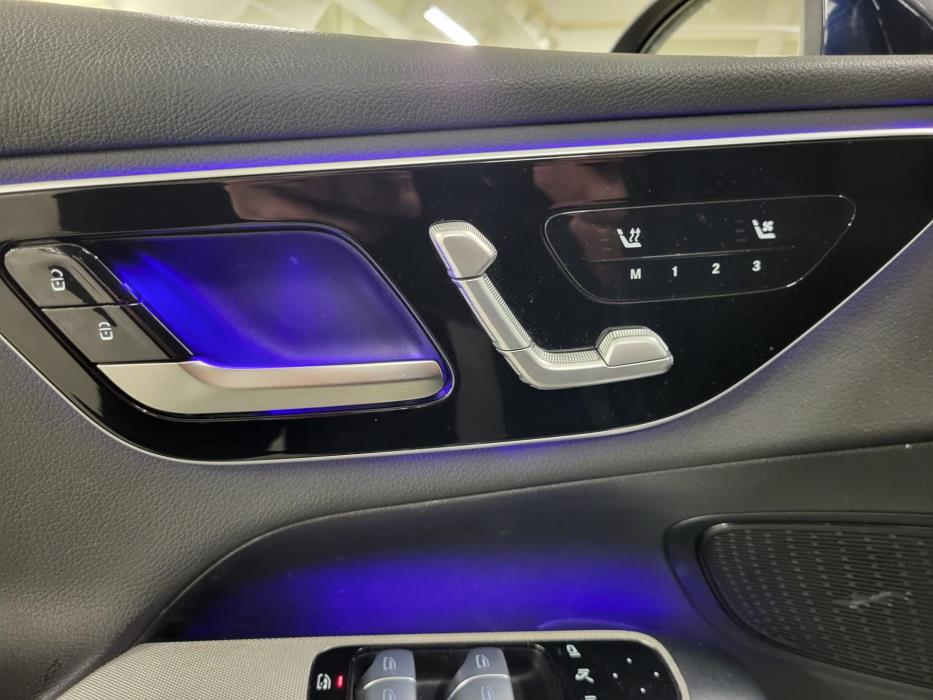 Mercedes-Benz GLC 2023