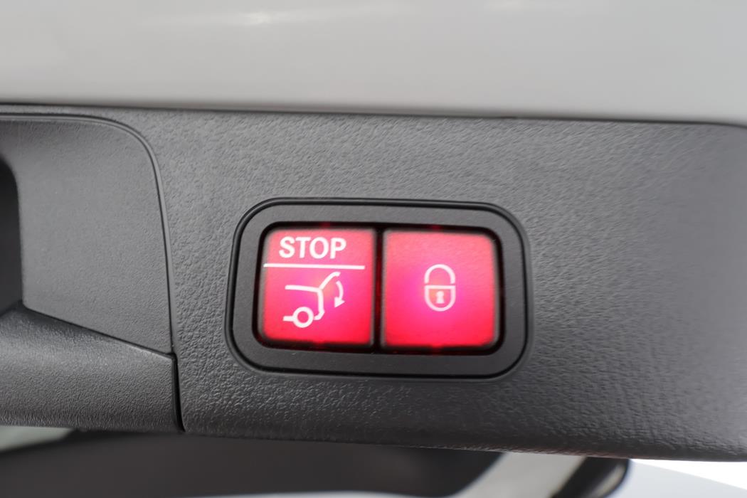 Mercedes-Benz EQB 2024