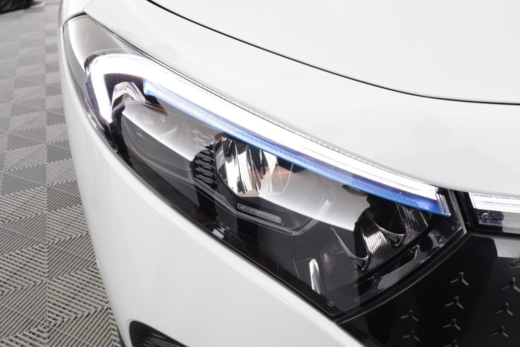 Mercedes-Benz EQB 2024