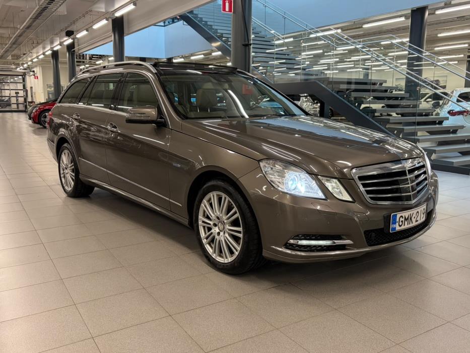 Mercedes-Benz E 2011