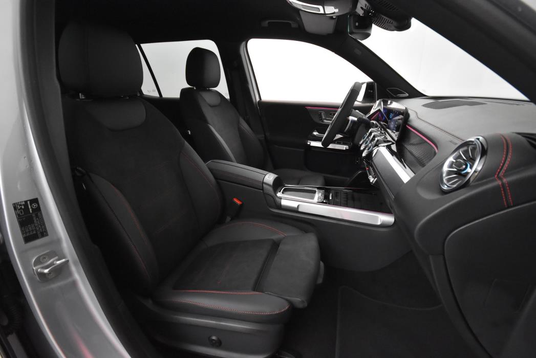 Mercedes-Benz EQB 2024