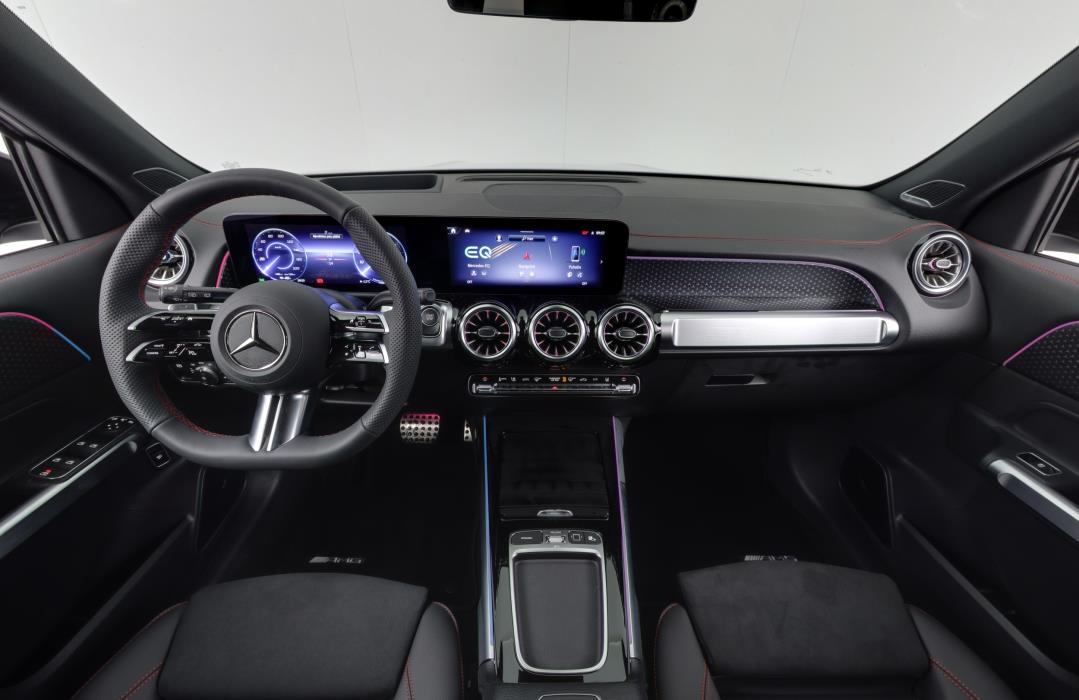 Mercedes-Benz EQB 2024