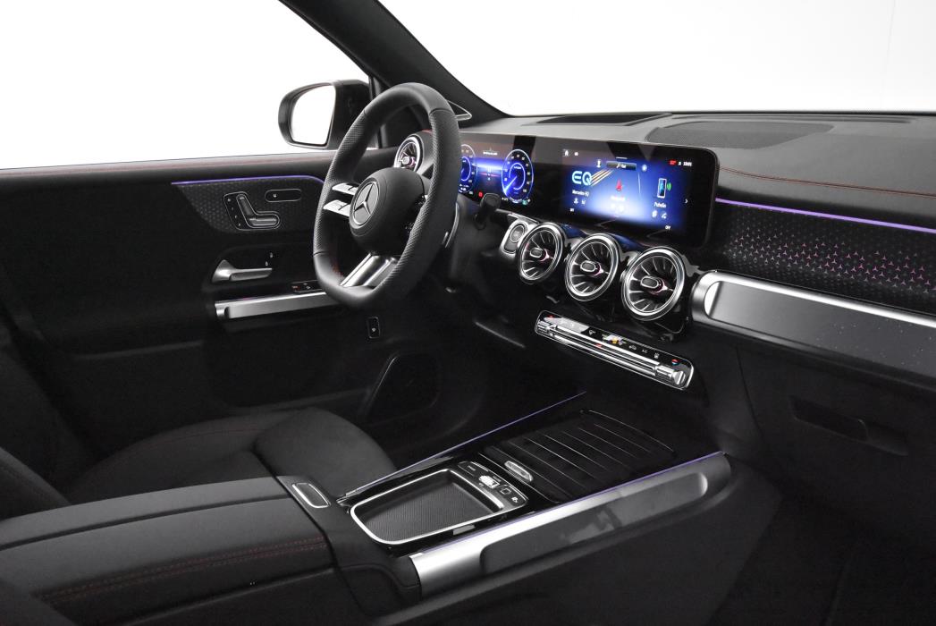 Mercedes-Benz EQB 2024