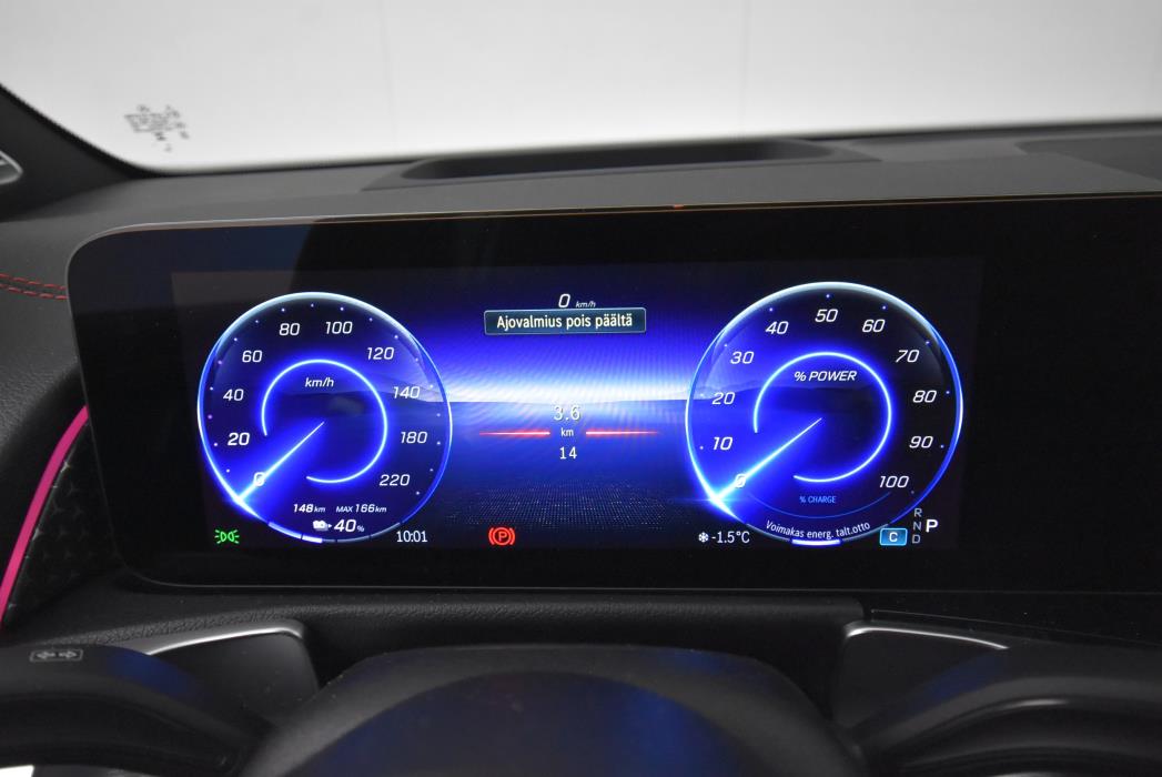 Mercedes-Benz EQB 2024