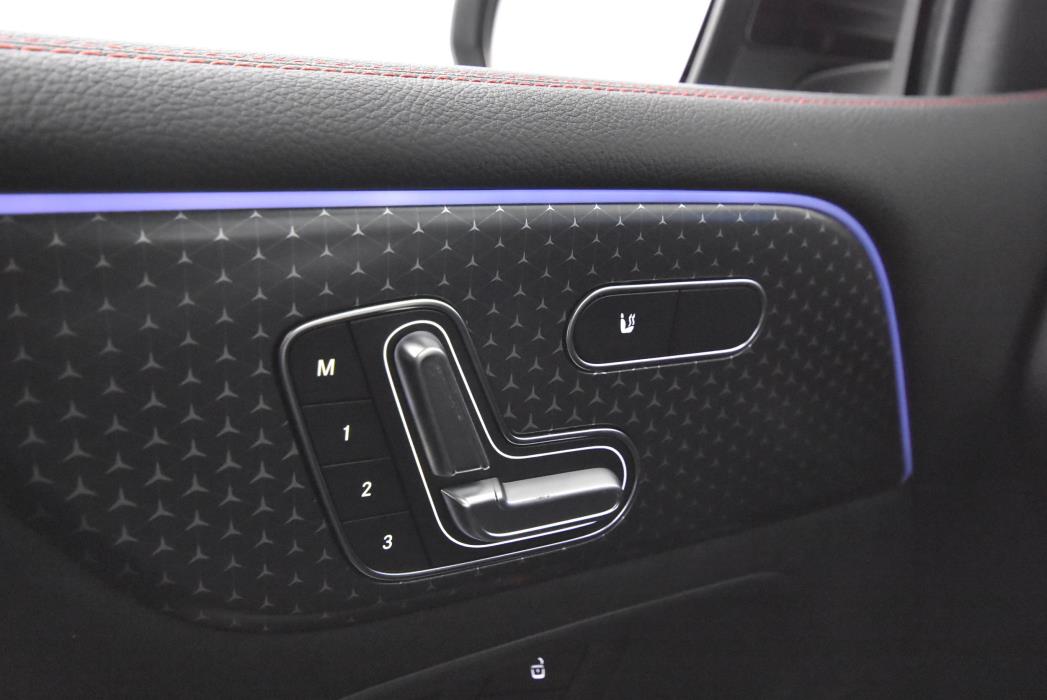 Mercedes-Benz EQB 2024