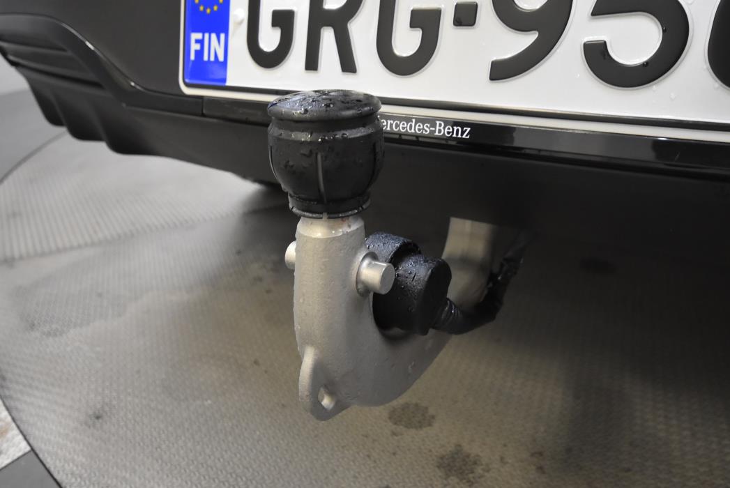 Mercedes-Benz EQB 2024