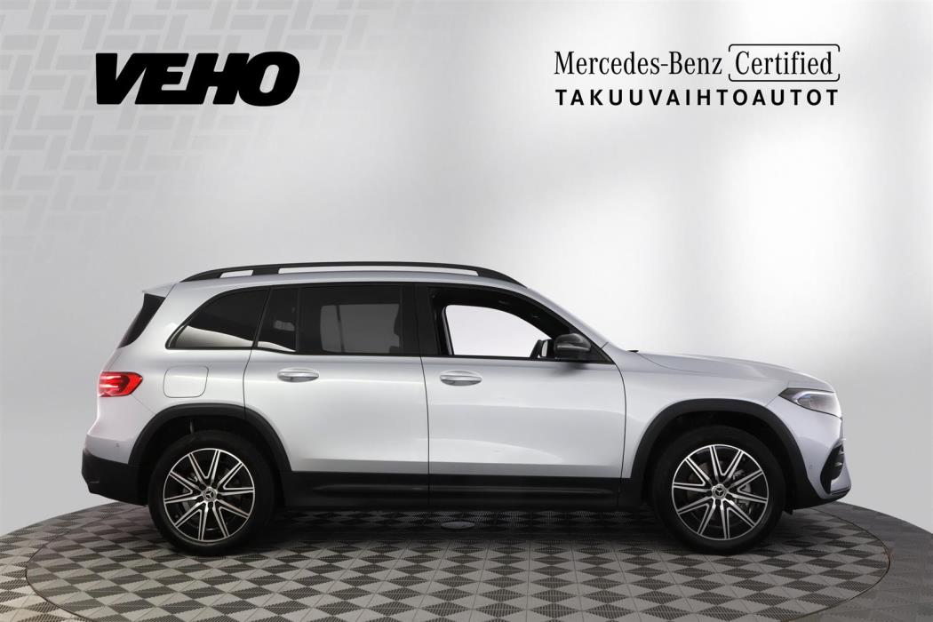 Mercedes-Benz EQB 2024