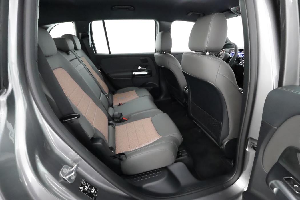 Mercedes-Benz EQB 2025