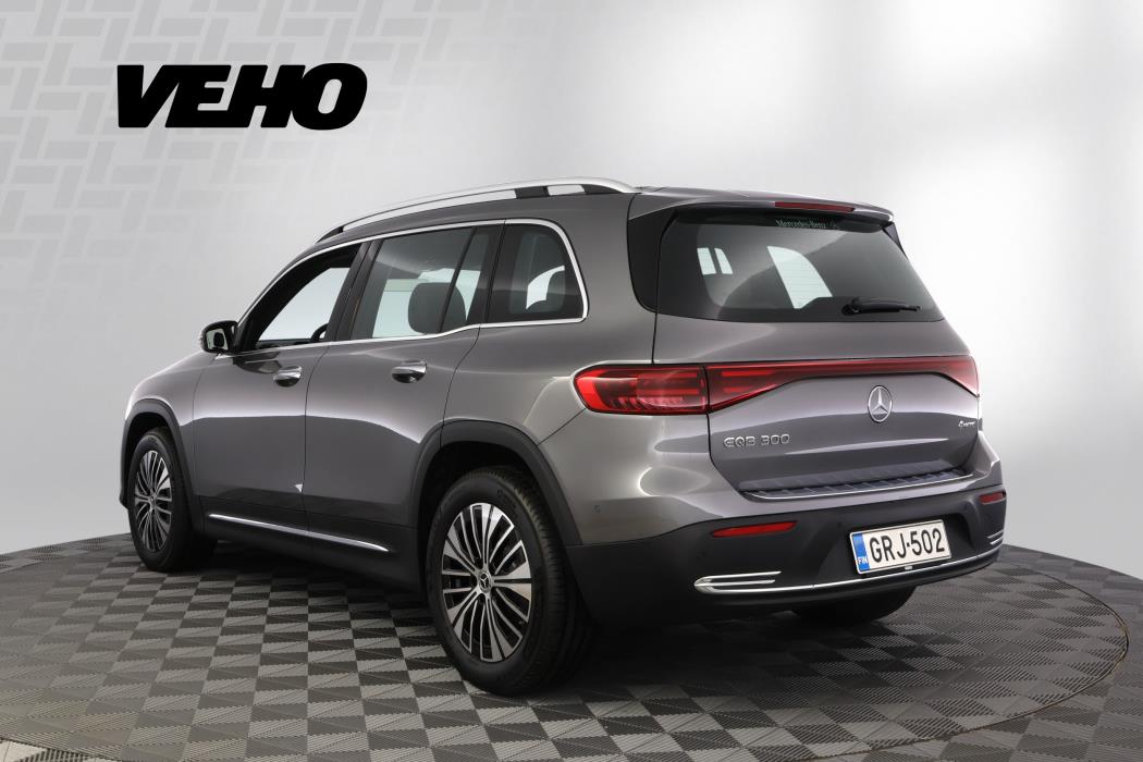 Mercedes-Benz EQB 2025