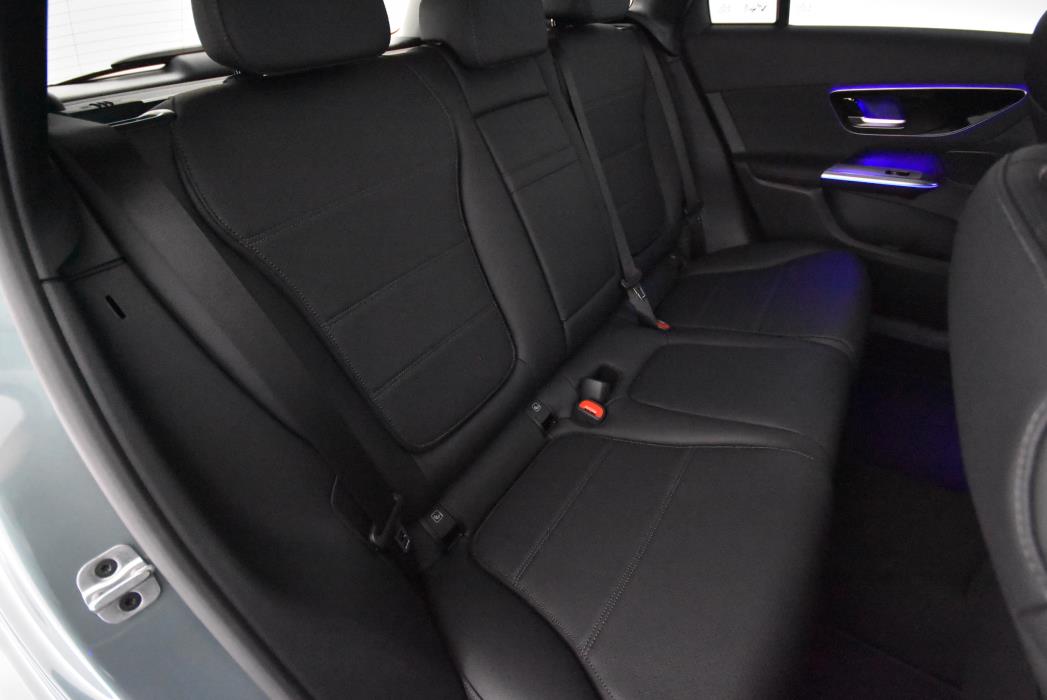 Mercedes-Benz GLC 2025