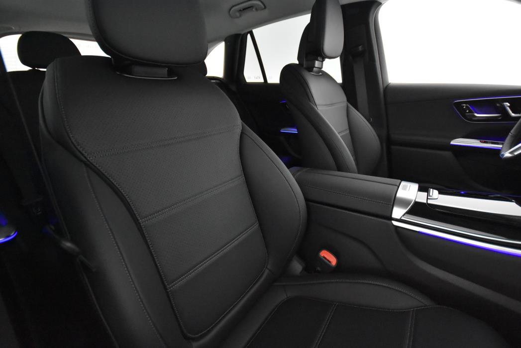 Mercedes-Benz GLC 2025