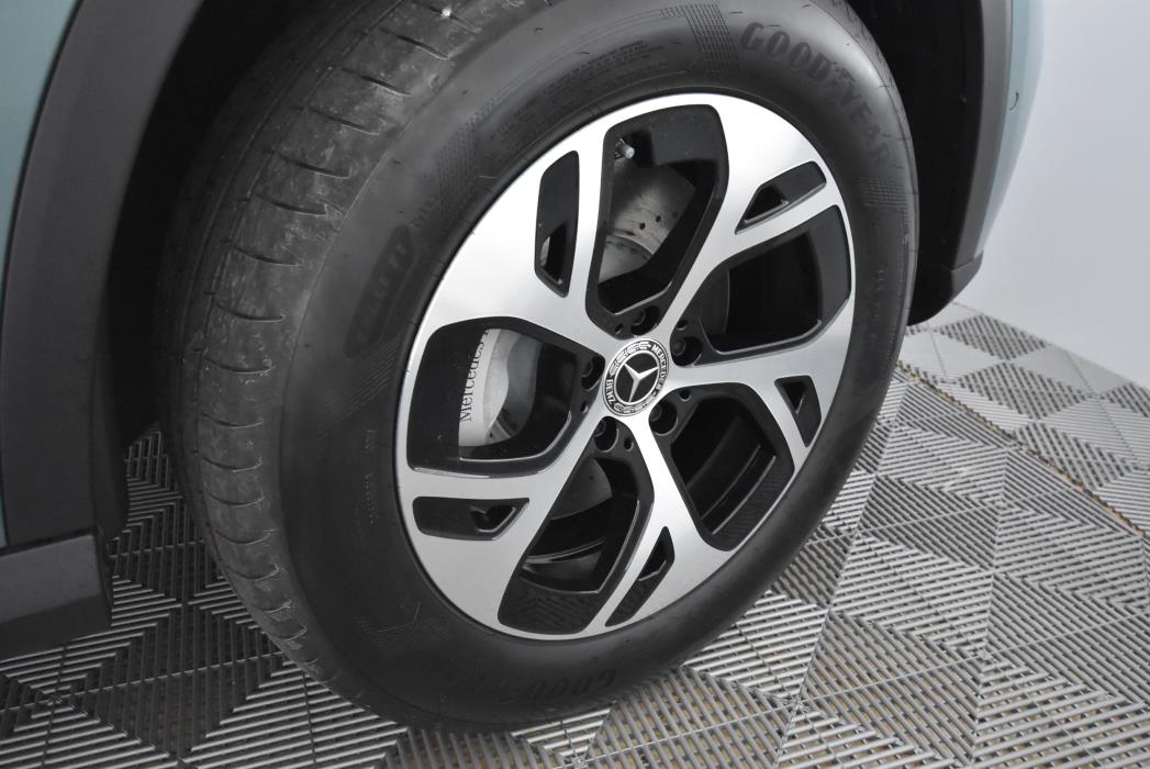 Mercedes-Benz GLC 2025