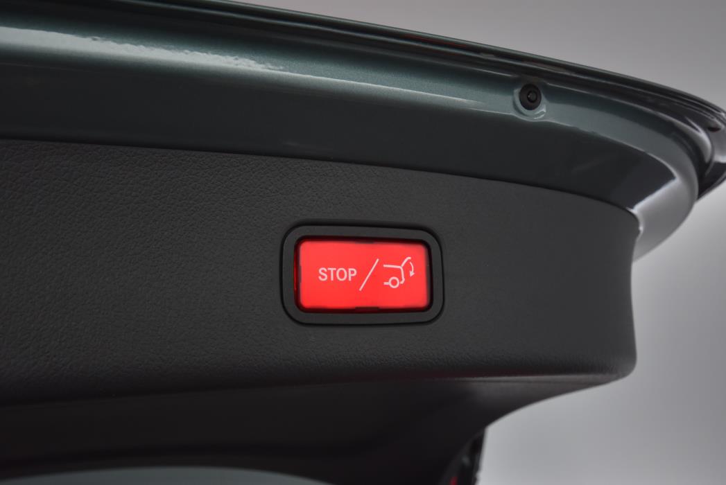 Mercedes-Benz GLC 2025