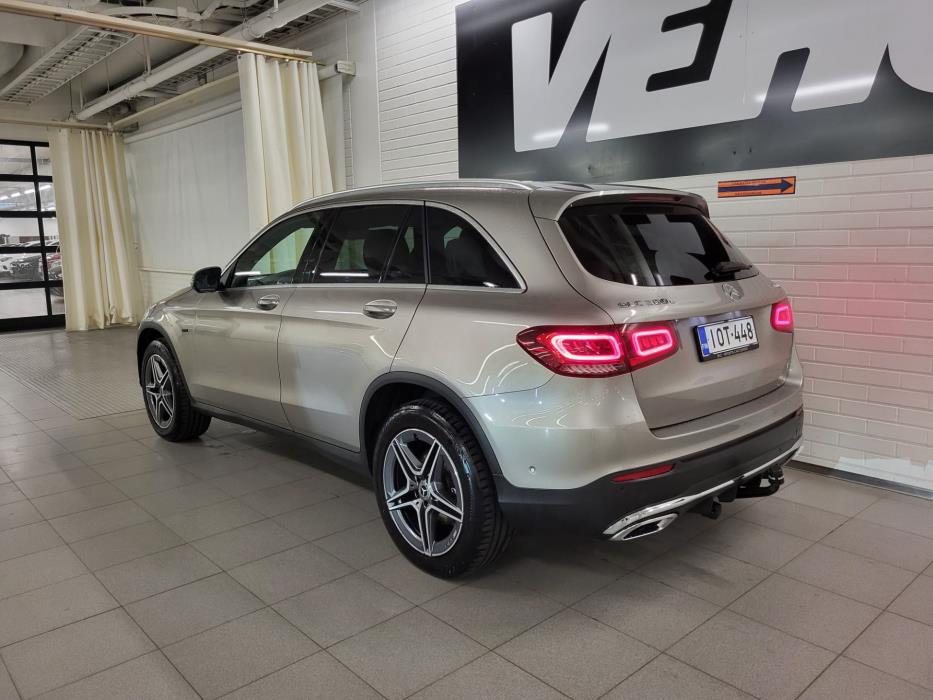 Mercedes-Benz GLC 2021