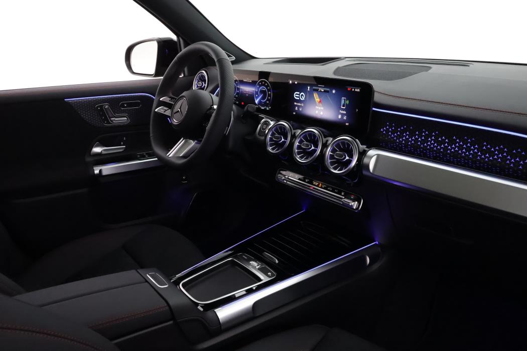 Mercedes-Benz EQB 2025