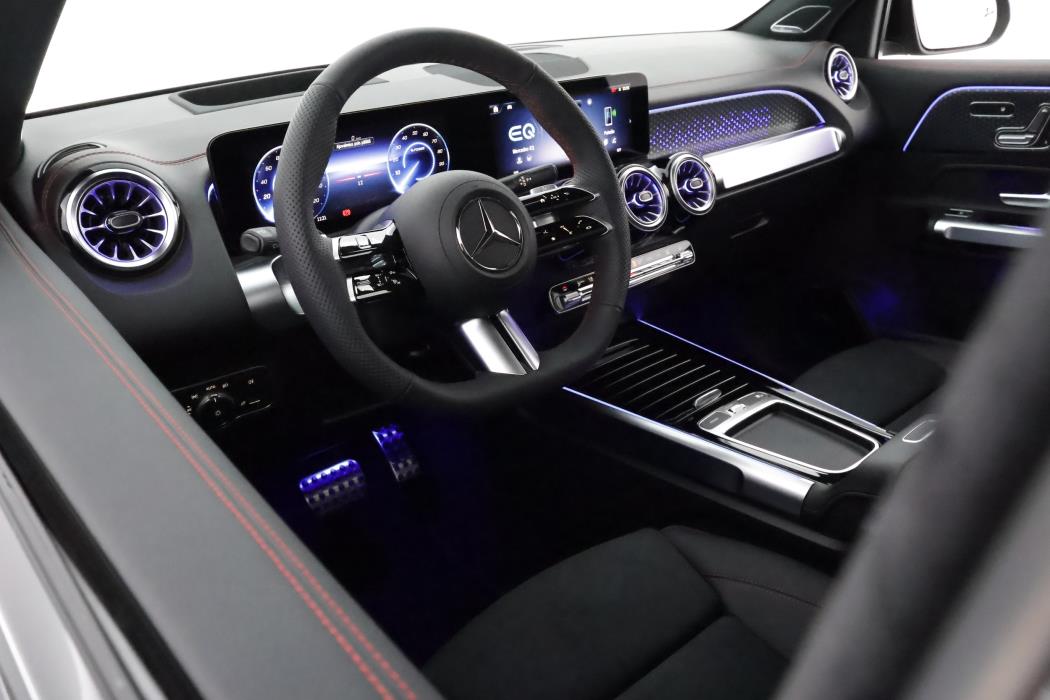 Mercedes-Benz EQB 2025