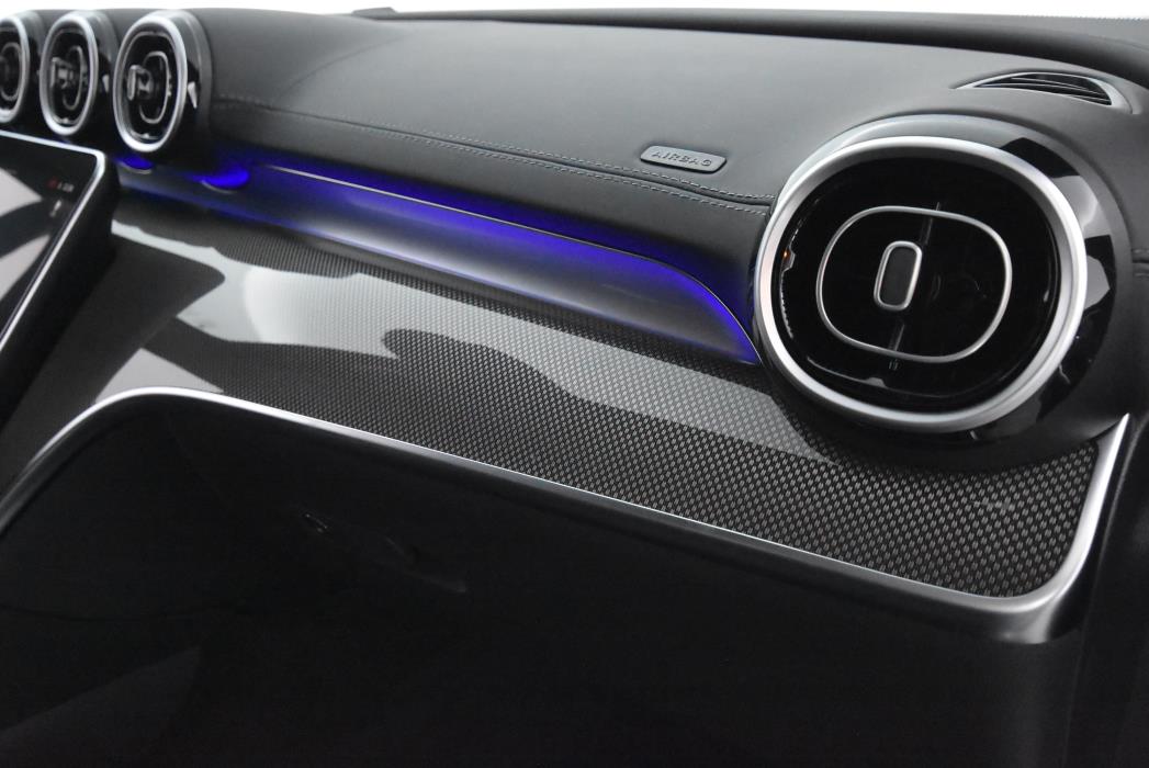 Mercedes-Benz C 2025