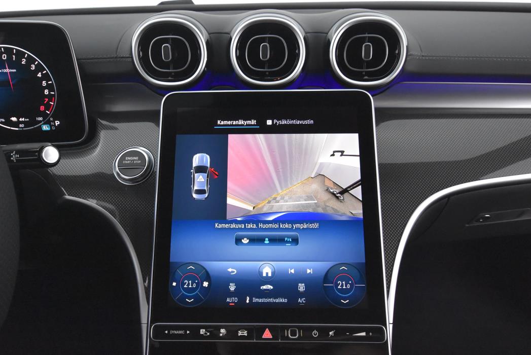 Mercedes-Benz C 2025