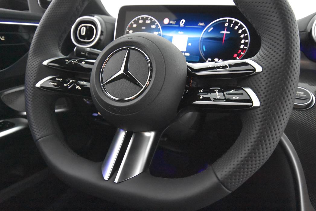 Mercedes-Benz C 2025