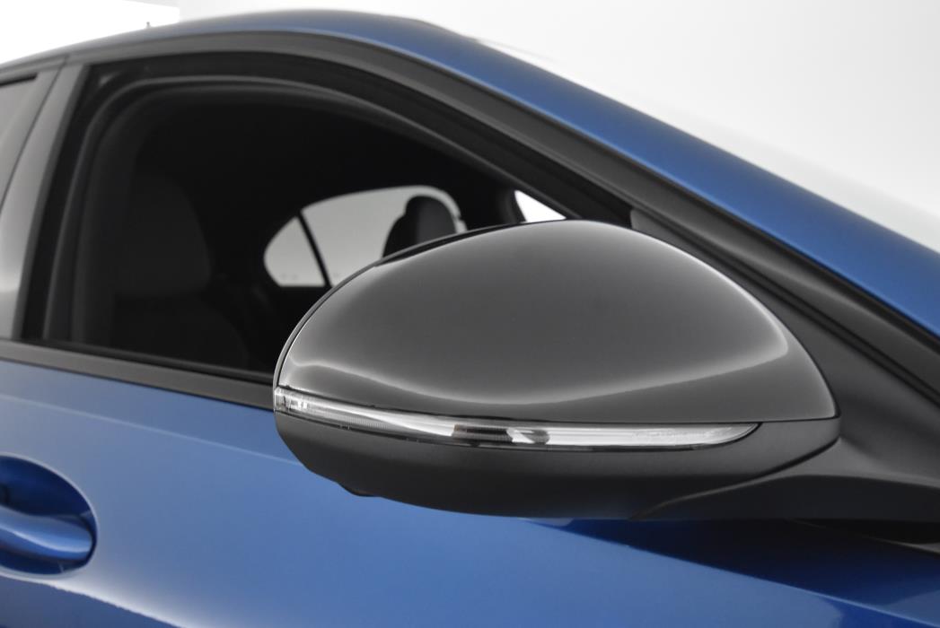 Mercedes-Benz C 2025