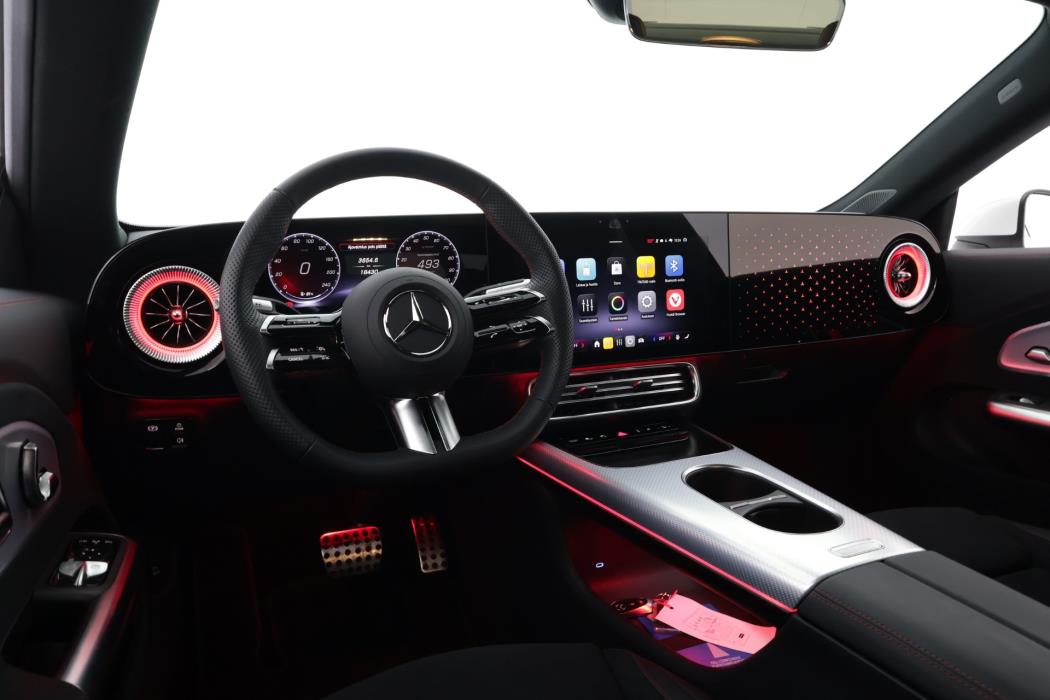 Mercedes-Benz CLA 2025