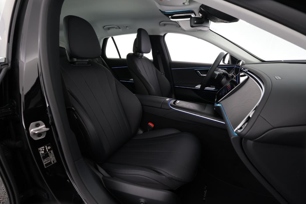 Mercedes-Benz E 2026