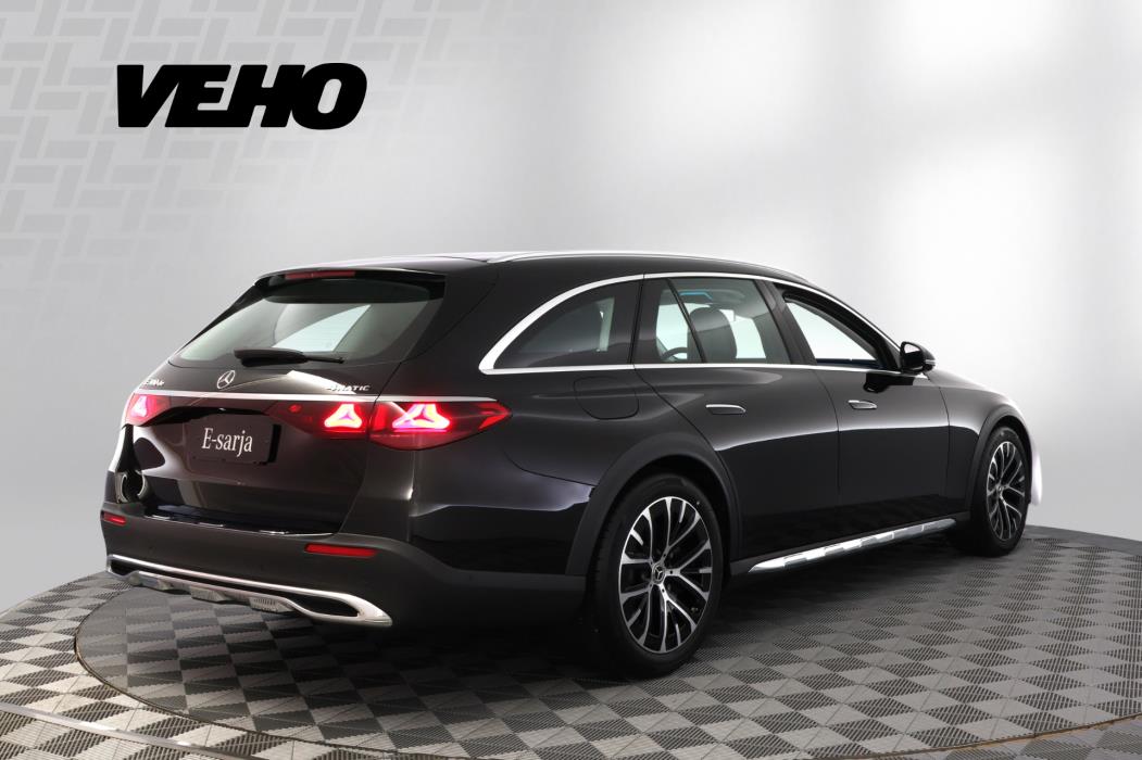Mercedes-Benz E 2026