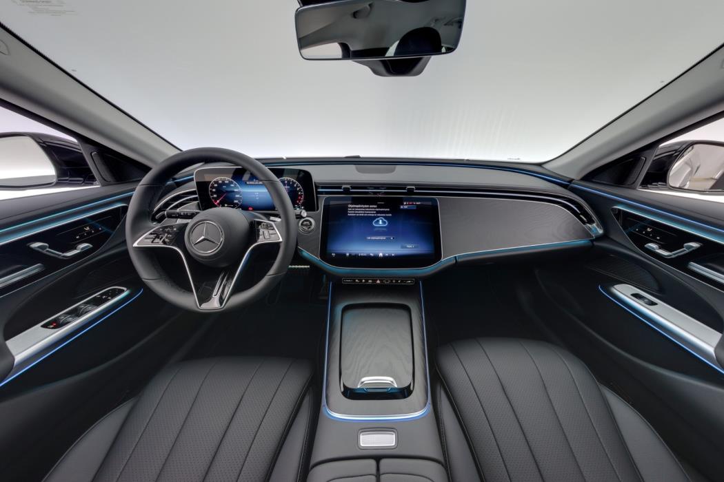 Mercedes-Benz E 2026