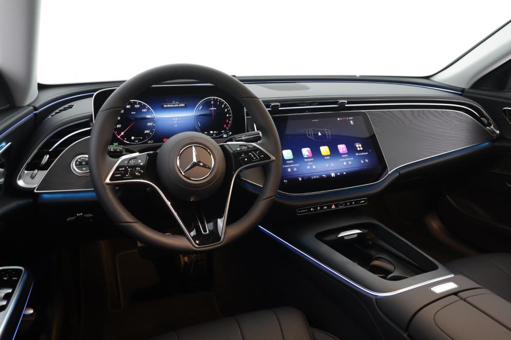 Mercedes-Benz E 2026
