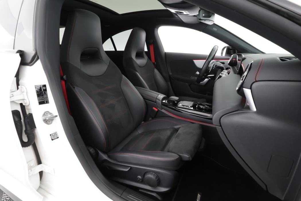 MERCEDES-BENZ CLA 45 AMG 2021