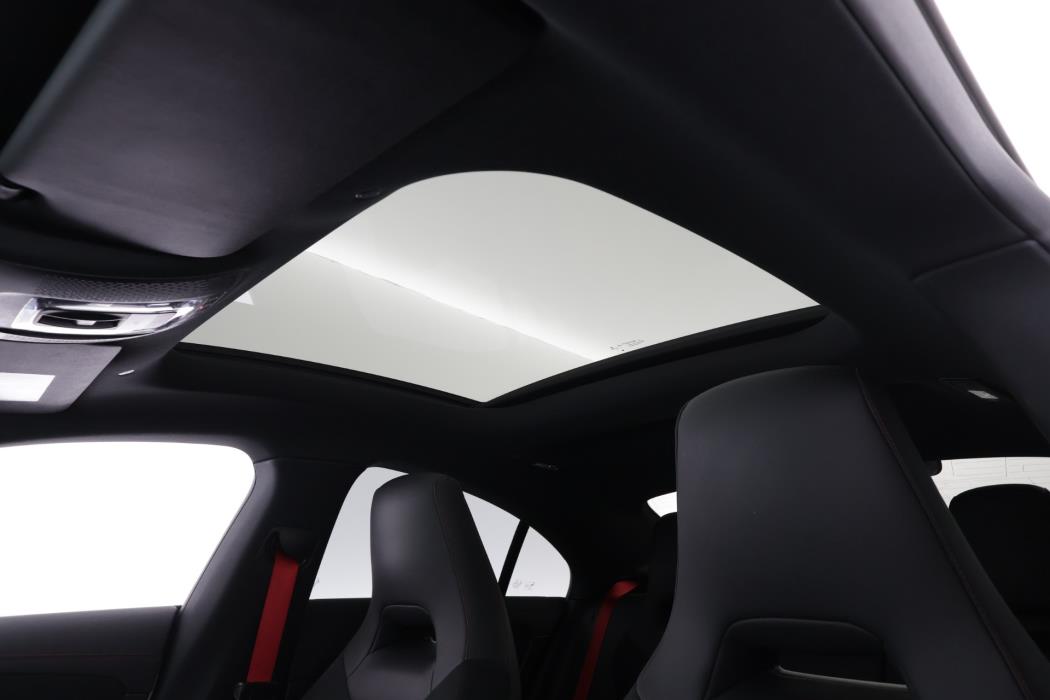 MERCEDES-BENZ CLA 45 AMG 2021