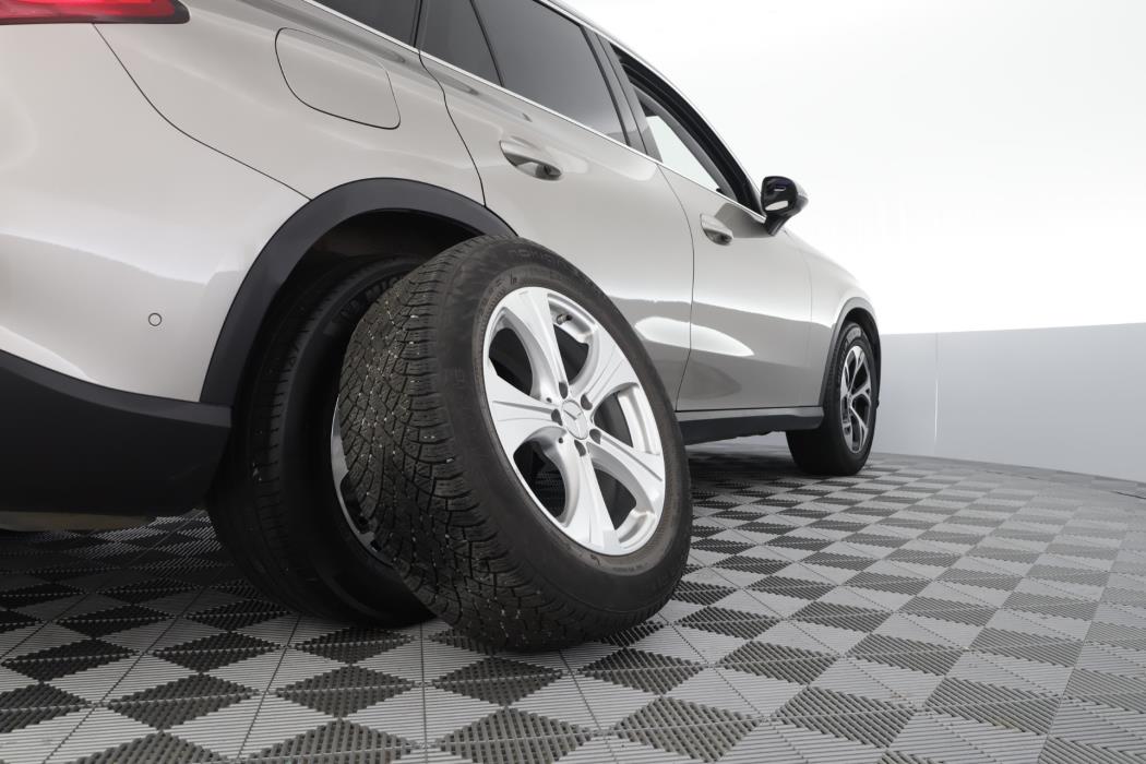 Mercedes-Benz GLC 2022