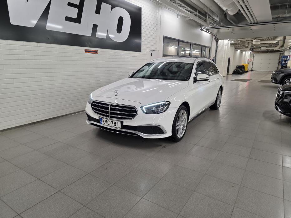 Mercedes-Benz E 2023