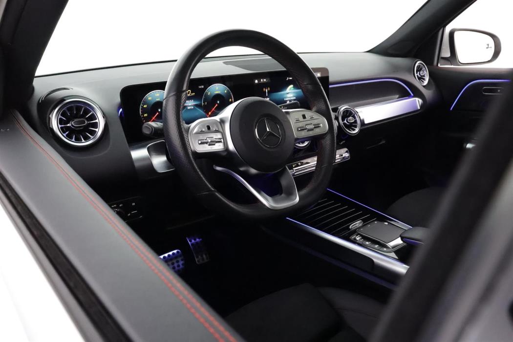 Mercedes-Benz GLB 2021