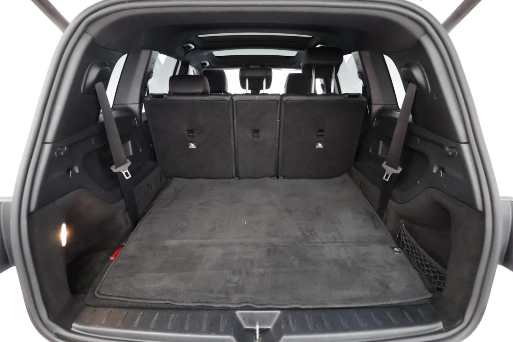 Mercedes-Benz GLB 2021