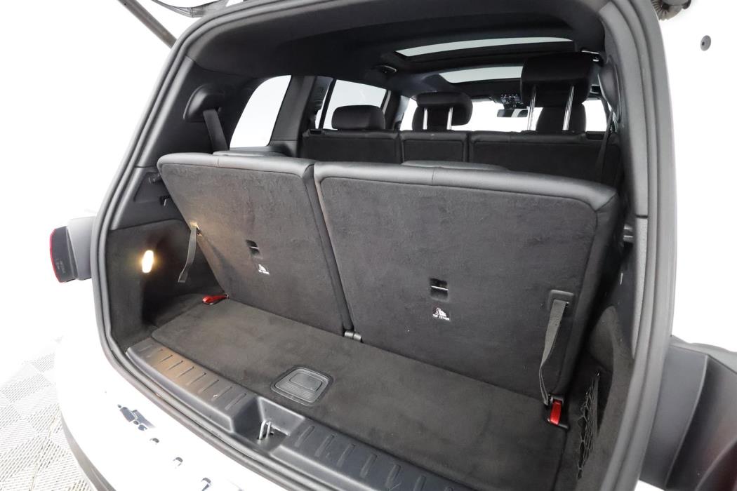 Mercedes-Benz GLB 2021