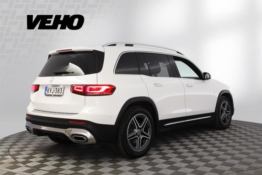 Mercedes-Benz GLB 2021