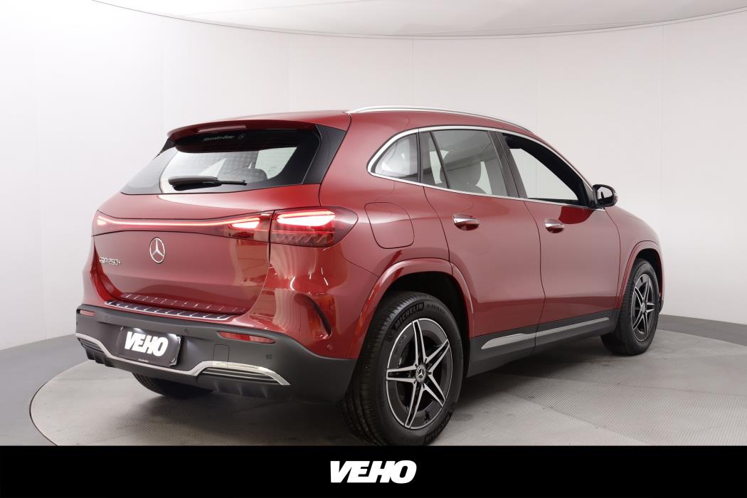 Mercedes-Benz EQA 2025