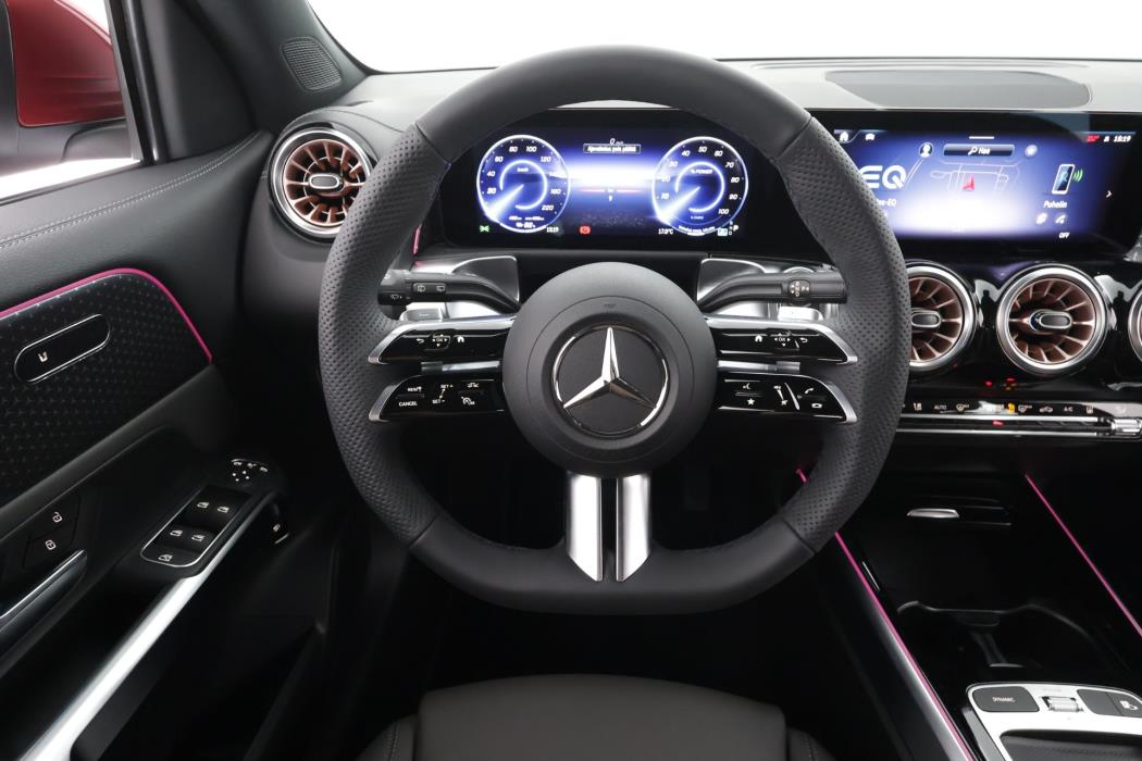 Mercedes-Benz EQB 2025